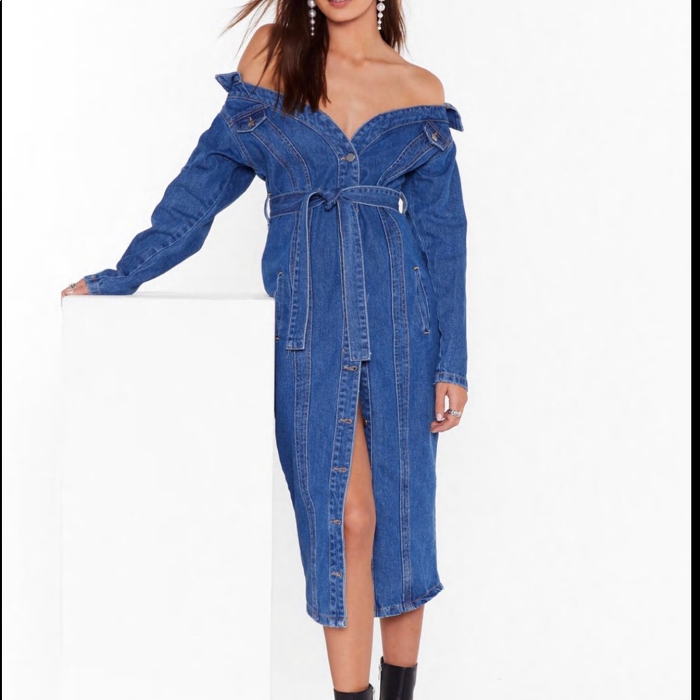 Nasty Gal Off Shoulder Denim MIDI Dress
